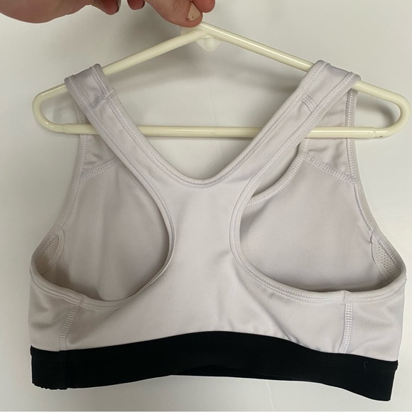 Nike Pro - Picture 4 of 4